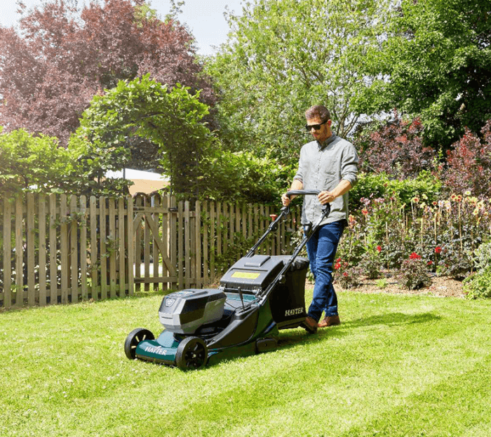 Harrier 48 Cordless Variable Speed Mower 60V Green-Series® Power System  CODE477A | Hayter