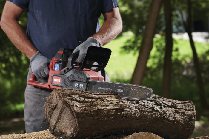 Toro Chainsaw insitu